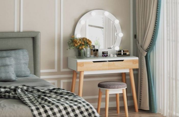 Hermanson Vanity Set with Stool and Mirror
